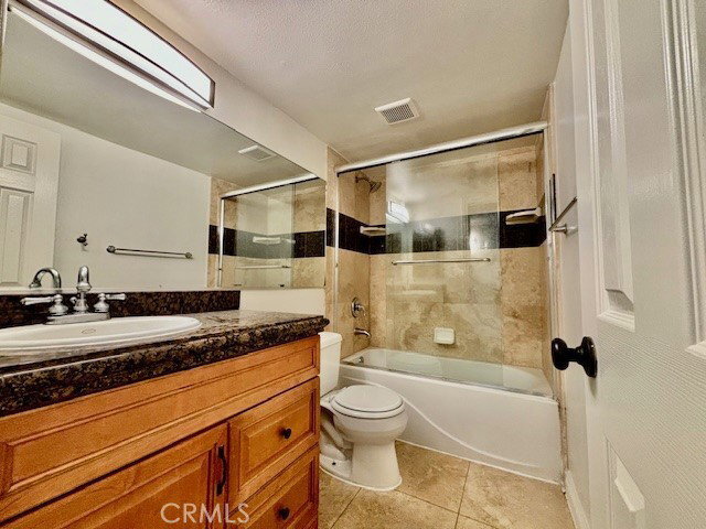 Building Photo - 904 W Balboa Blvd