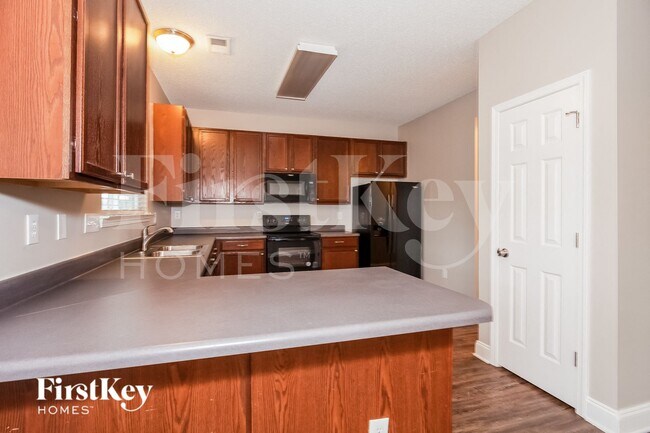 Foto del edificio - 3240 Denali Ct