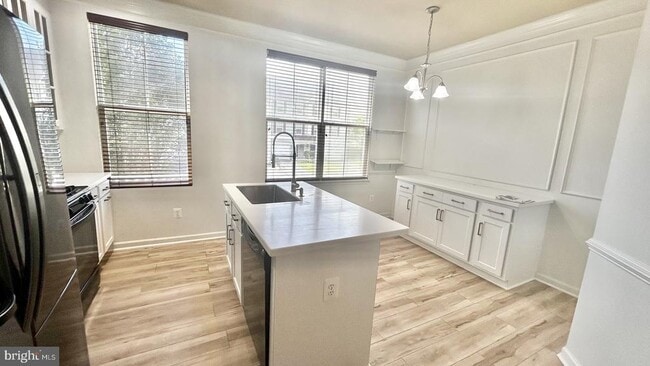 Building Photo - 3030 Chinkapin Oak Ln