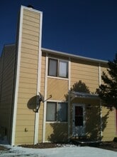 Building Photo - 1920 Lanka Ln