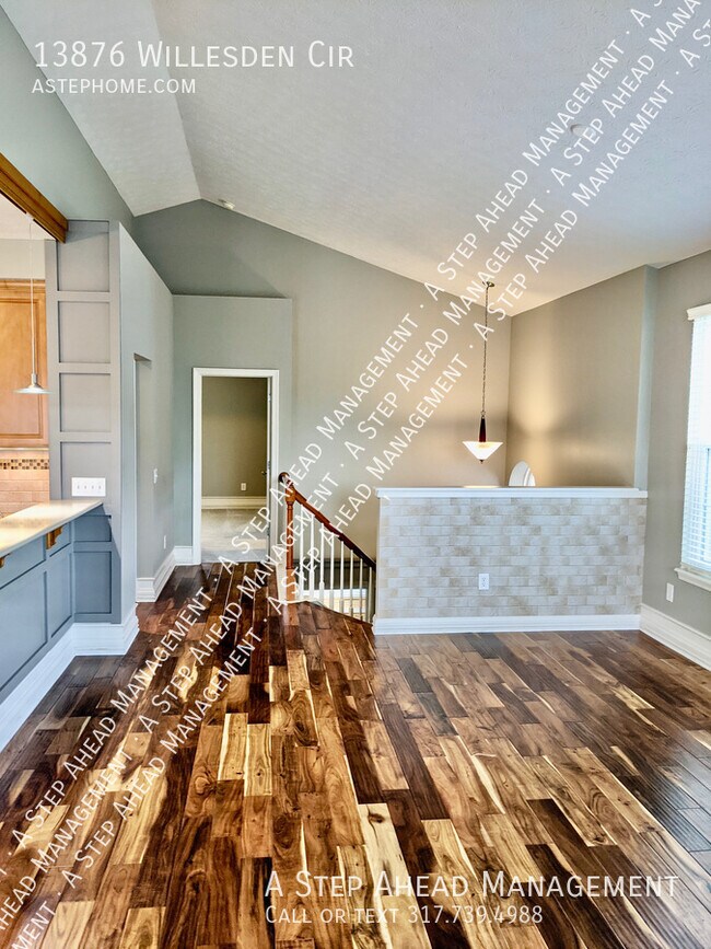 Building Photo - 13876 Willesden Cir
