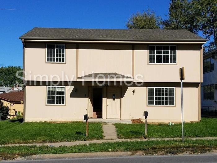 109 S 1st St, Council Bluffs, IA 51503 Room for Rent in Council