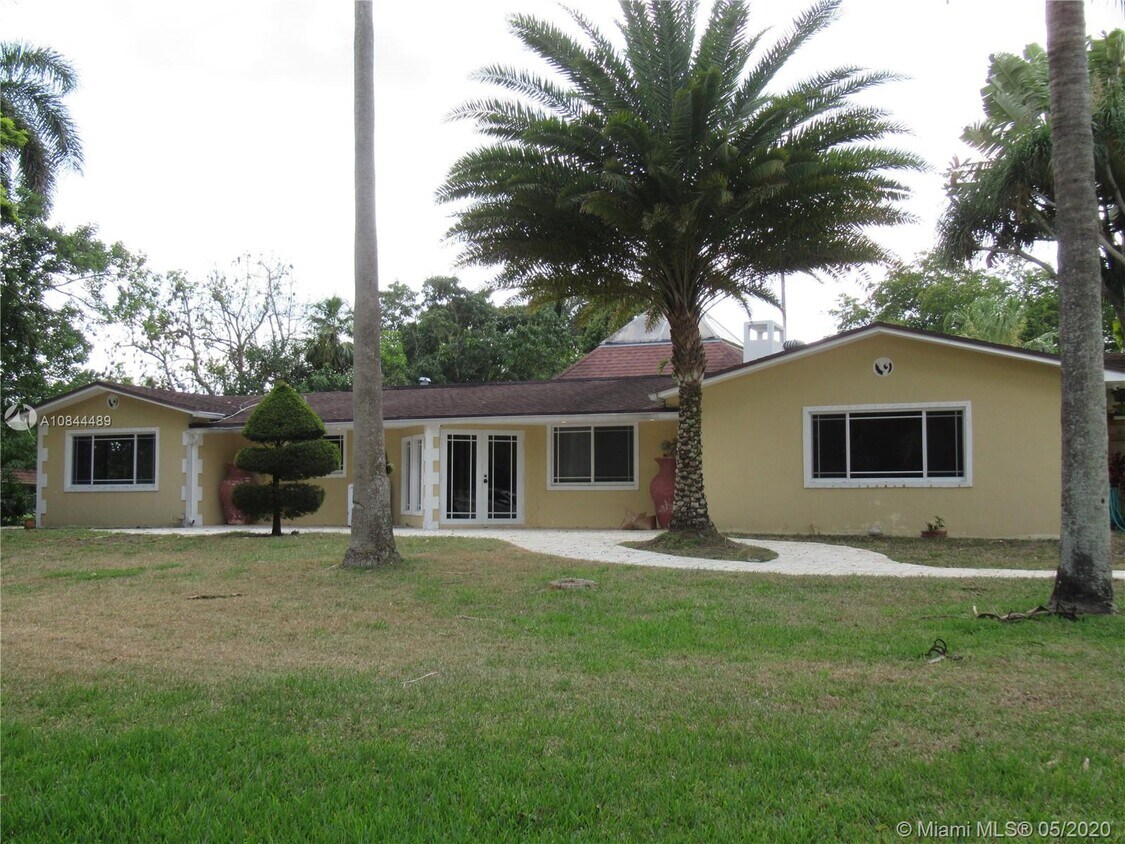 6311 SW 130th Ave, Southwest Ranches, FL 33330 House Rental in