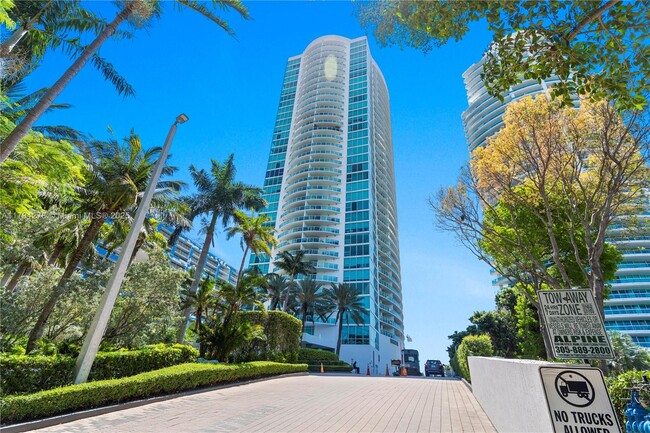Foto del edificio - 2101 Brickell Ave