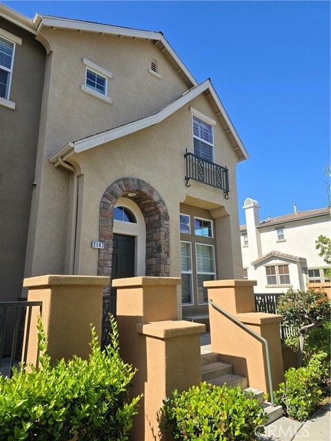 Building Photo - 2147 Cittadin Dr