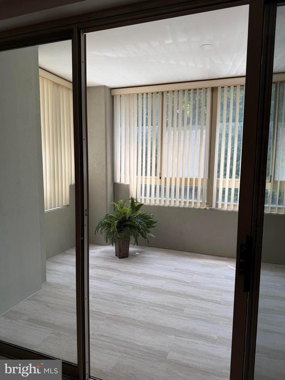 Foto del edificio - 14809 Pennfield Cir