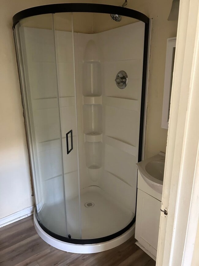 Foto del edificio - 3 Bedroom and 2 bathroom home