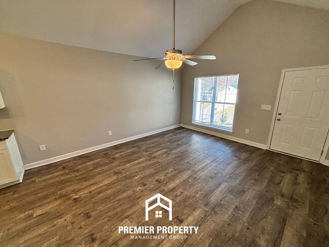 Foto del edificio - For Rent: 235 Willow Ridge Lane, Odenville, AL 38120