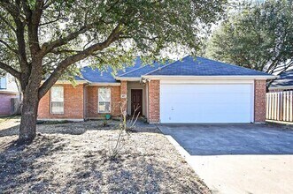 Building Photo - 415 Preston Dr