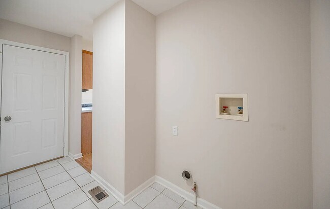 Foto del edificio - 2126 Kingsmill St