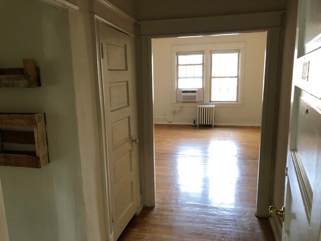 Foto del edificio - 1811-1815 S St NW