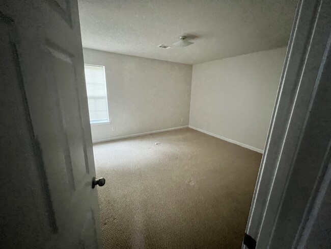 Building Photo - 4294 Defoors Farm Trl