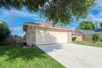 Building Photo - 3231 E Heatherock Cir