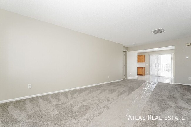 Building Photo - 5083 Helena Ct