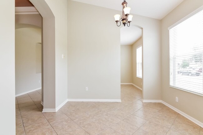 Building Photo - 13704 Rothman Tate Pl