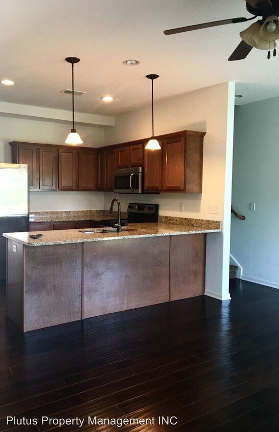 6303 Darnell St, Shawnee, KS 66216 Condo for Rent in Shawnee, KS