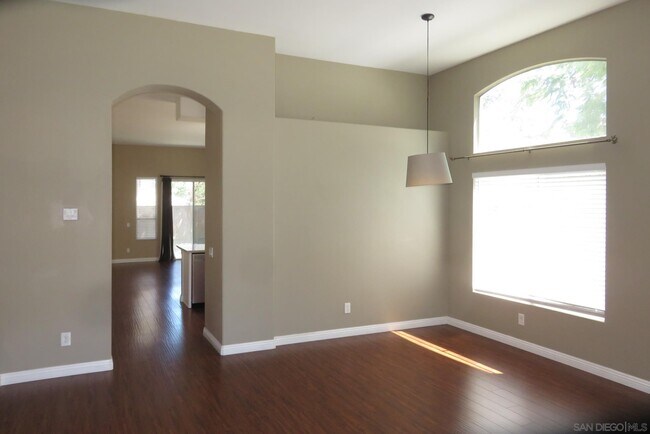 Building Photo - 13705 Lindamere Ln