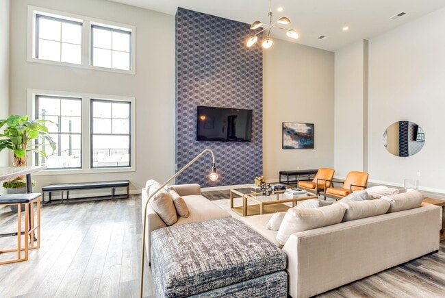 Building Photo - Marina Lofts Toledo