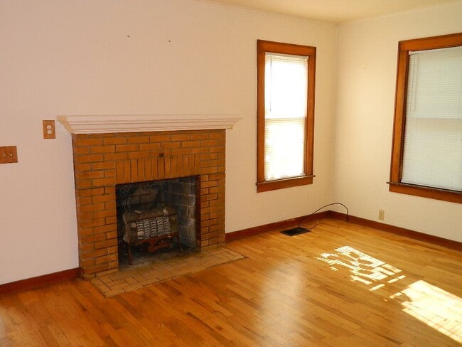 Foto del edificio - 2718 S Nebraska St