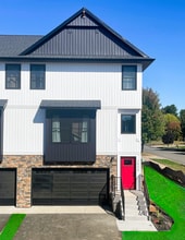 Building Photo - 2528 Otter Creek Trail