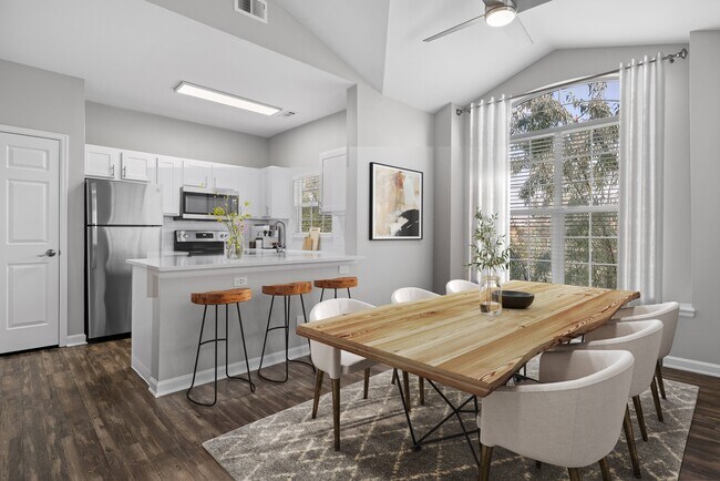 Foto del edificio - Isabella Apartment Homes