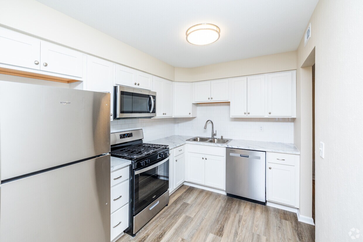 Foto principal - River Ridge Apartments