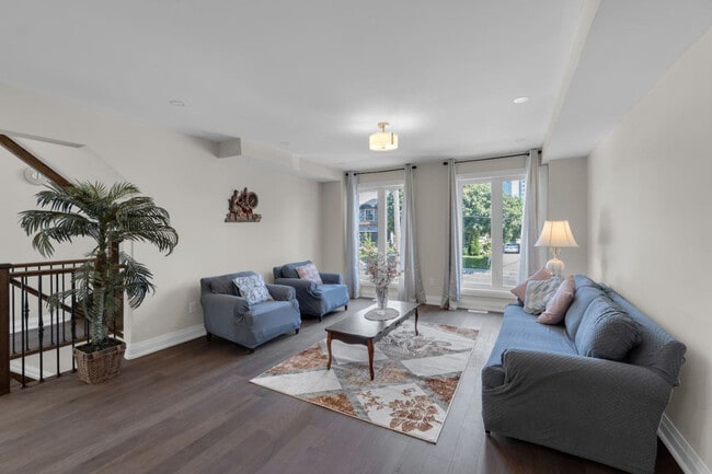 Building Photo - 688 Midland Ave