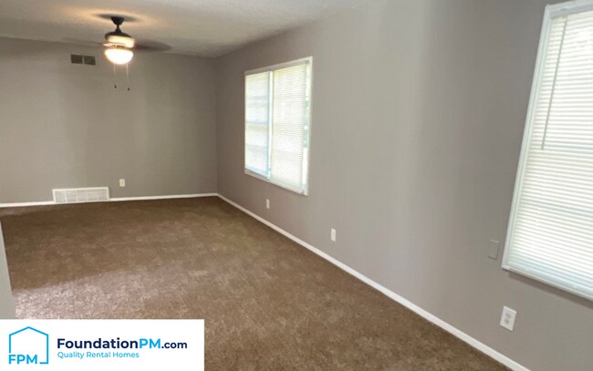 Foto del edificio - 3203 Aden St