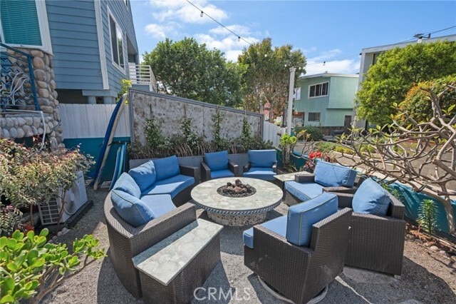 Building Photo - 310 30th St