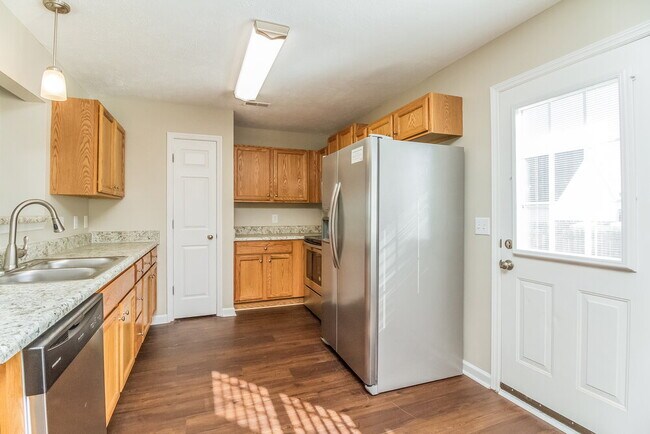 Foto del edificio - 1449 Westview Dr