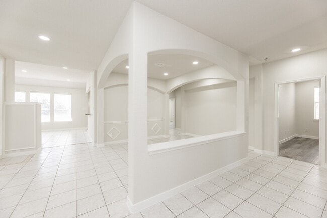 Building Photo - 8510 Chickamauga Ln