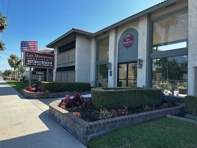 Foto del edificio - Las Mariposas Apartments