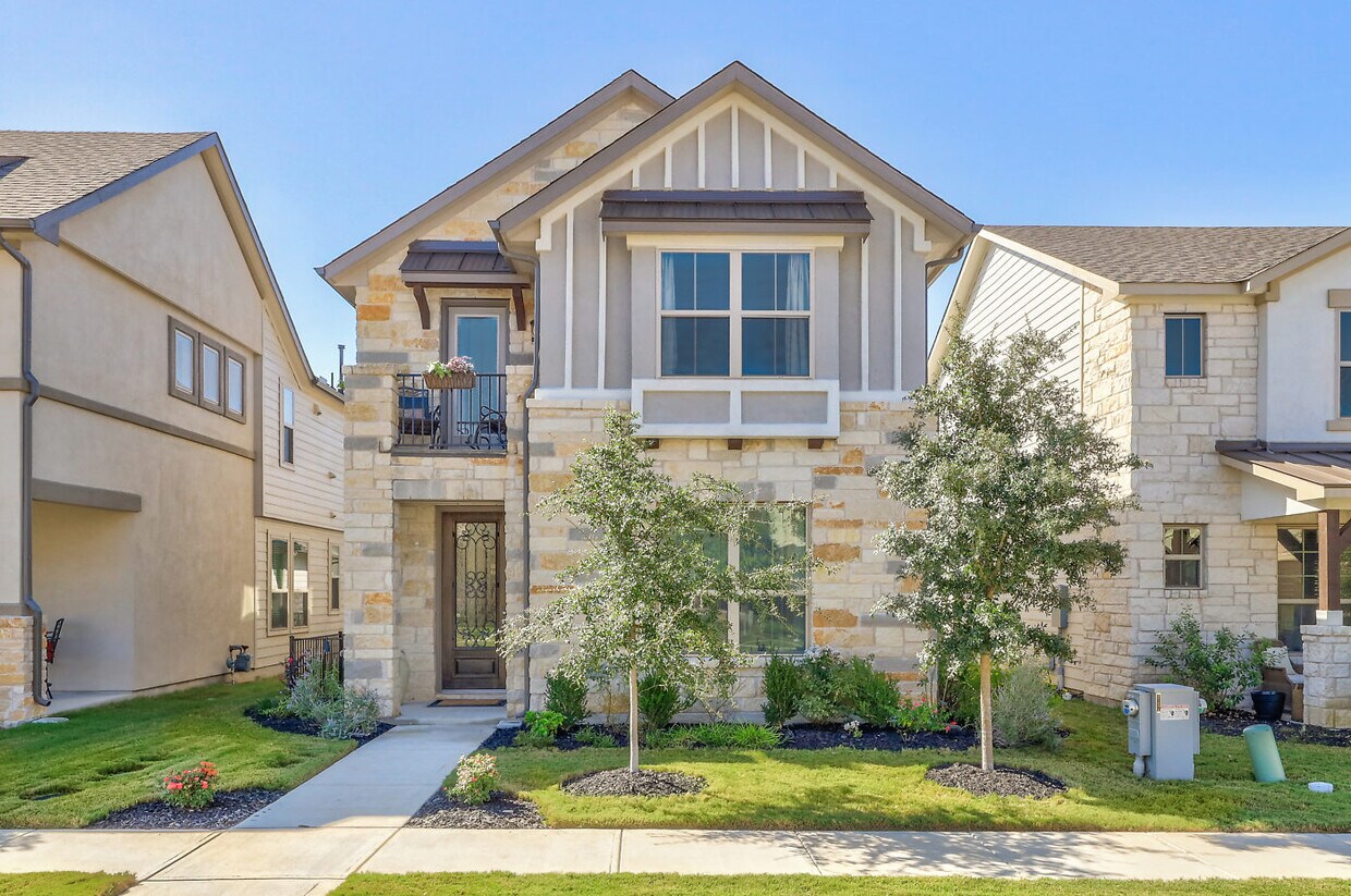 Foto principal - 203 Diamond Point Dr