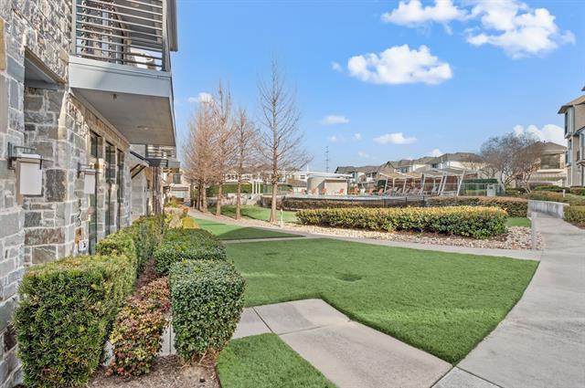 Building Photo - 8254 Laflin Ln