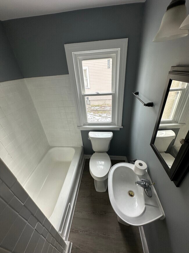 Foto del edificio - 3000 Larue Dr