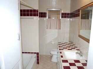 Foto del edificio - 4925 White Oak Ln