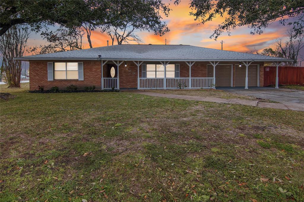 400 W Oak St, Highlands, TX 77562 House Rental in Highlands, TX