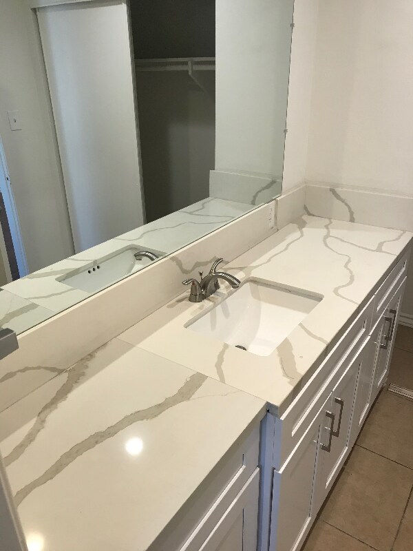 Foto del edificio - 6151 Fountain Ave