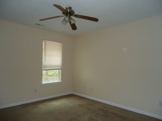 Building Photo - 224 Live Oak Ct