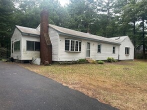 Building Photo - 83 McClelland Rd