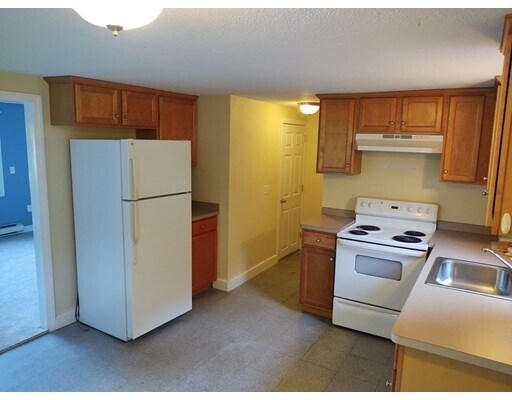 Foto del edificio - 51 Beaver Dam Rd