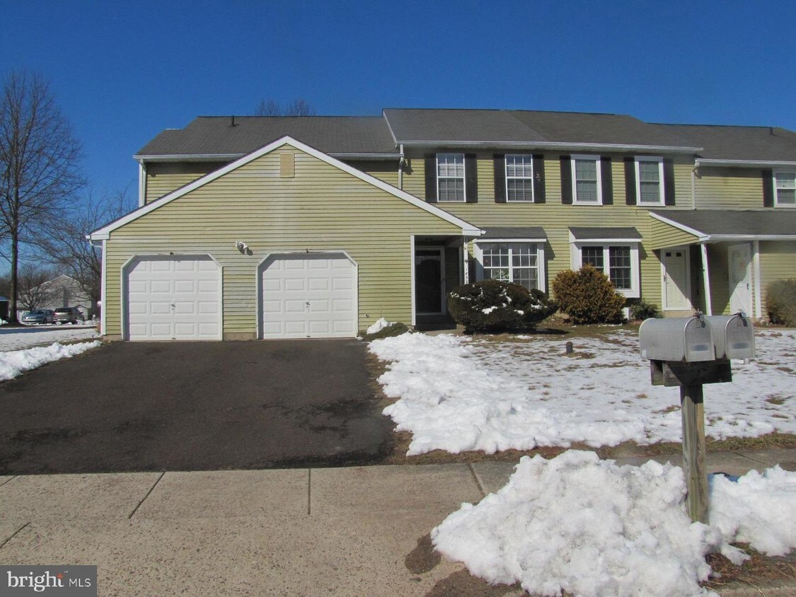 1652A Bluebird Dr, Yardley, PA 19067 Apartment for Rent in Yardley