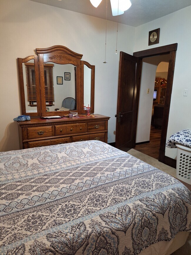 Foto del edificio - 411 Zane St