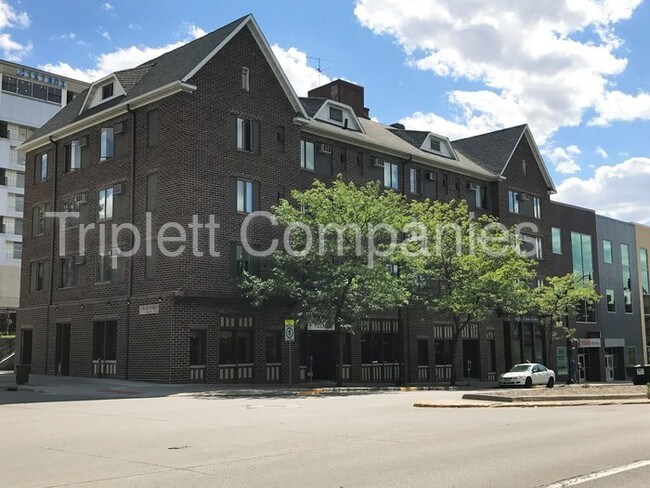 Building Photo - 103 Stanton Ave