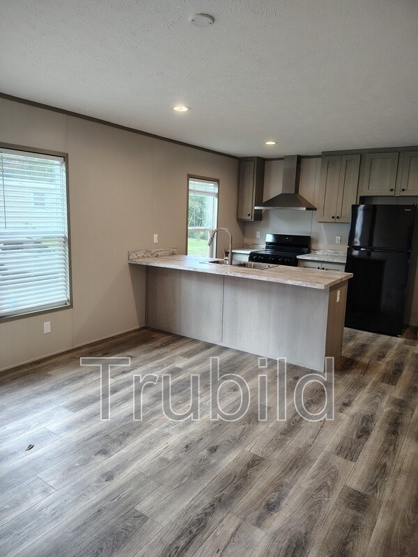 Building Photo - 4 Griff Ln N