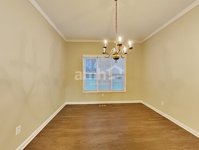 Foto del edificio - 2046 Township Dr