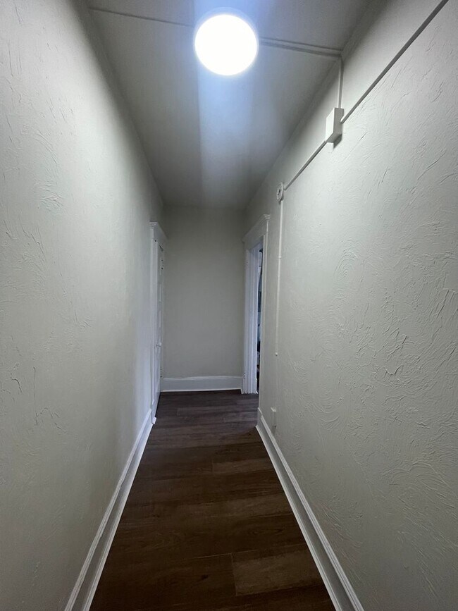 Building Photo - 2 Bedroom Apartment for Rent – Pittsfield, MA – $1,450/month