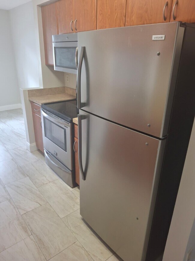Foto del edificio - 9833 Westview Dr