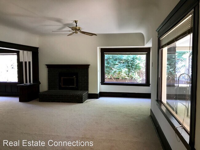 Building Photo - 3 br, 2 bath House - 308 Saratoga-Los Gatos