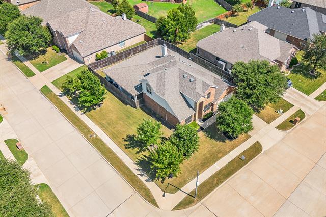 Foto del edificio - 713 Cross Meadow Blvd